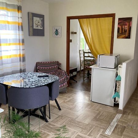 Loue Chambre Chez L Habitant Acces A La Cuisine A 10 Mn Des Plages Ploeven 외부 사진
