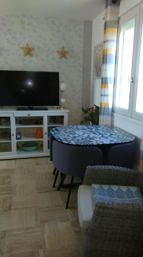 Loue Chambre Chez L Habitant Acces A La Cuisine A 10 Mn Des Plages Ploeven 외부 사진