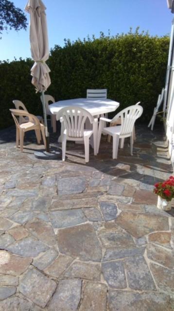 Loue Chambre Chez L Habitant Acces A La Cuisine A 10 Mn Des Plages Ploeven 외부 사진